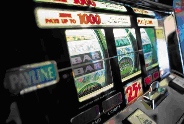 can casinos control slot machines