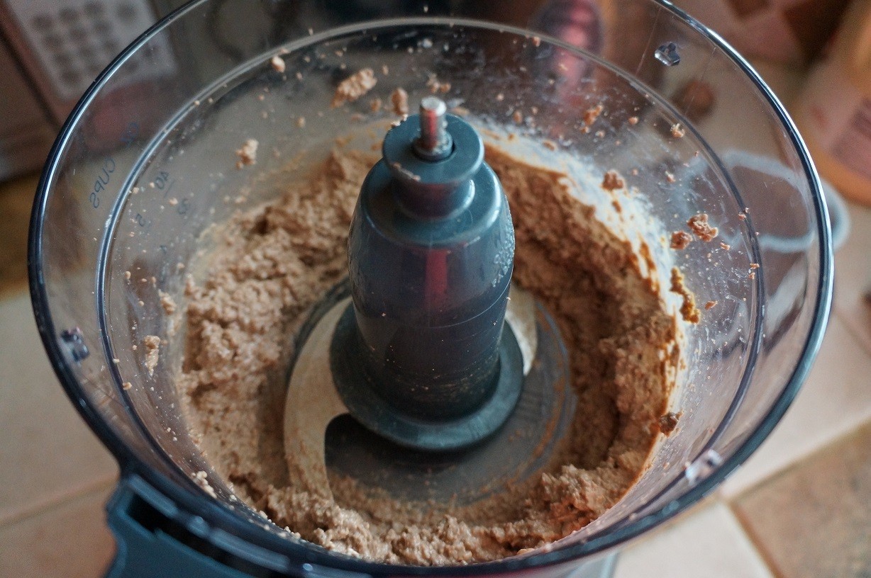 food processor with cooked liver after being blitzed to a paste like consistency